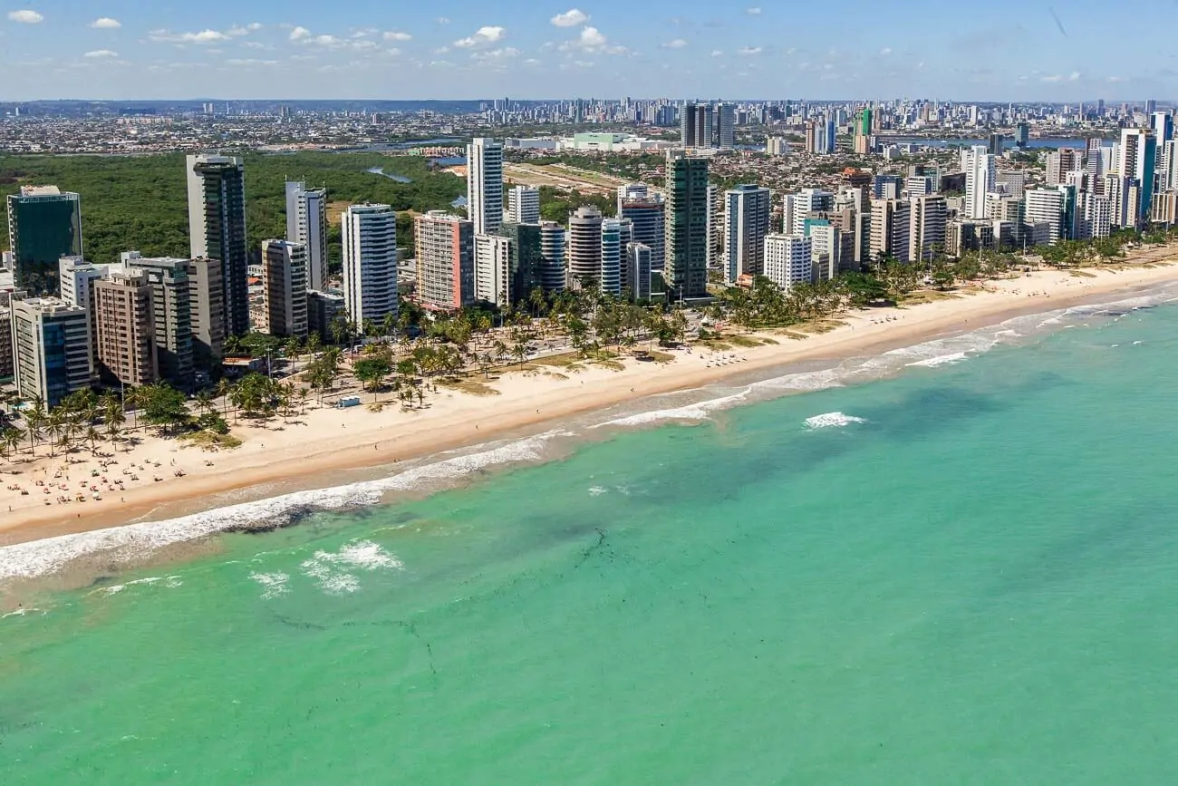 Vantagens de morar perto da praia na Zona Sul de Recife